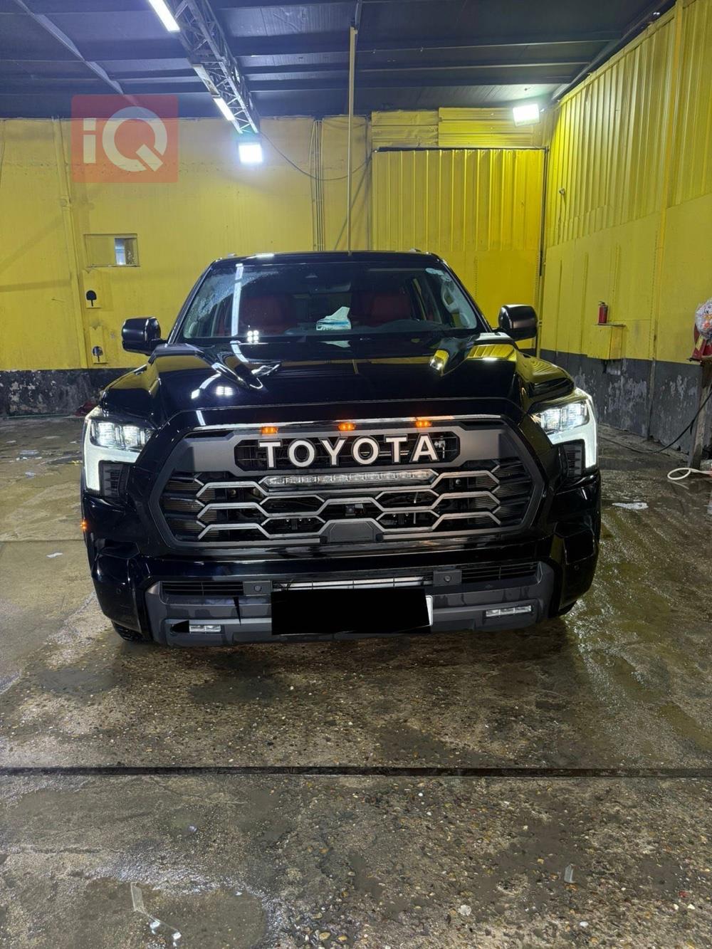 Toyota Sequoia
